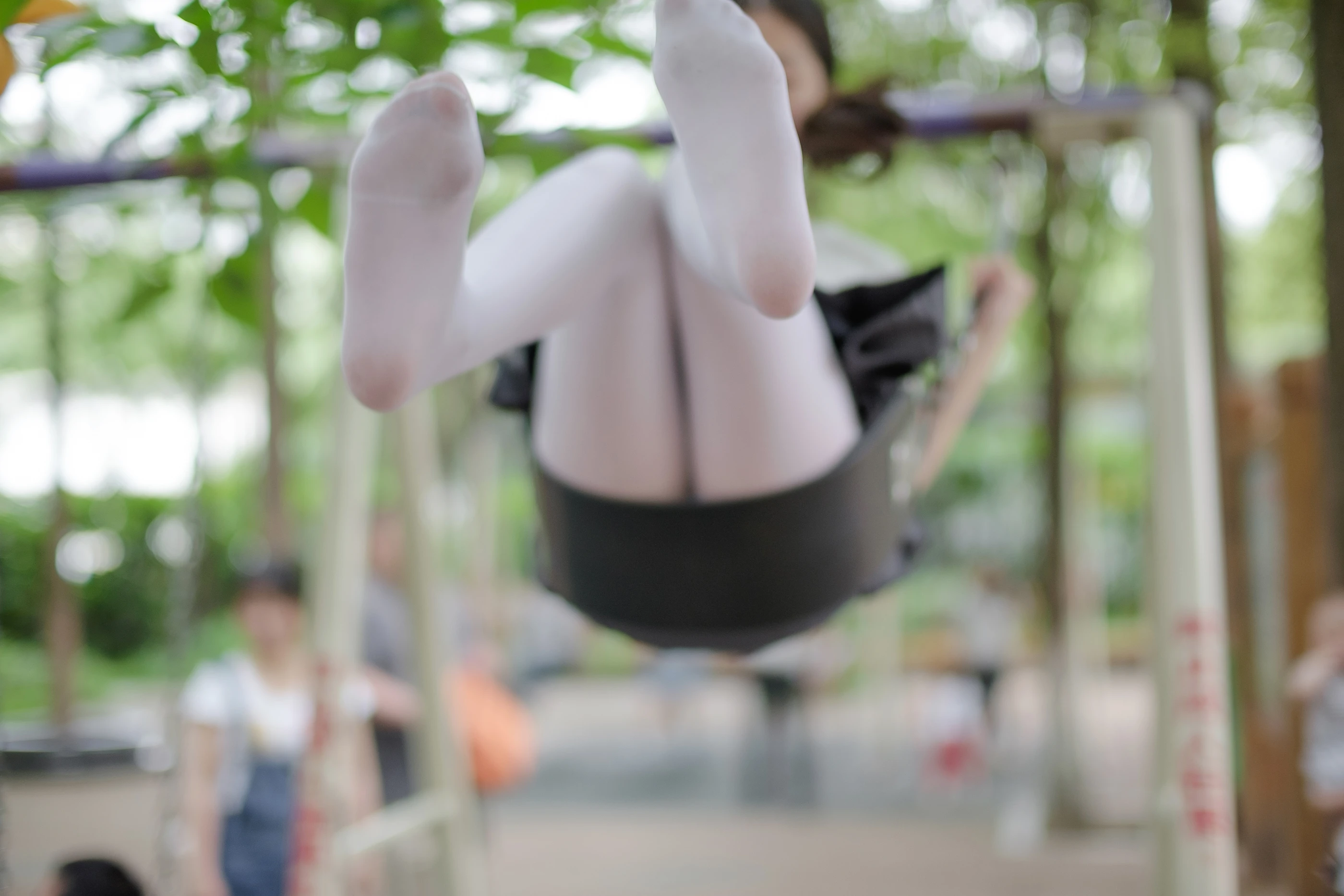 森萝财团 [R15-014] 白丝妹妹游园 [99P]插图2